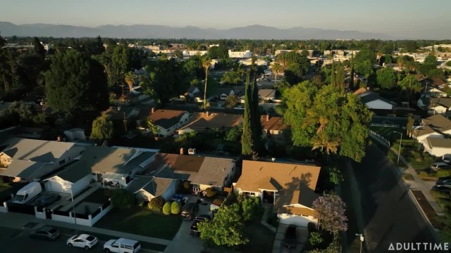 Миниатюрная азиатка и её предельно простые интимные требования - #4