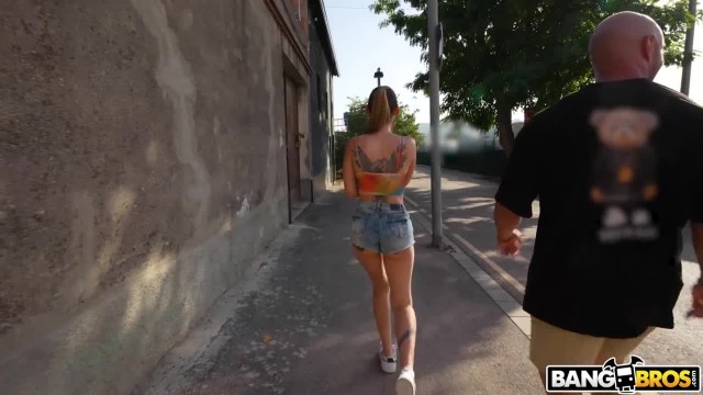 Секс с неугомонной нимфоманкой прямо на объездной дороге - #2